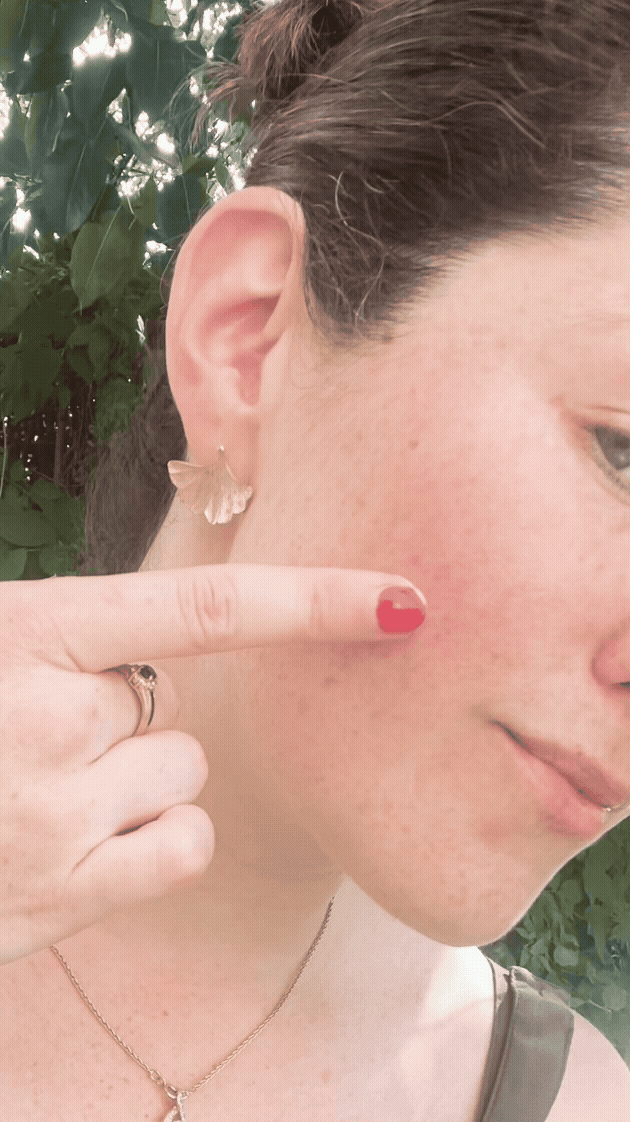 Gommage Exfoliant aux Huiles Essentielles